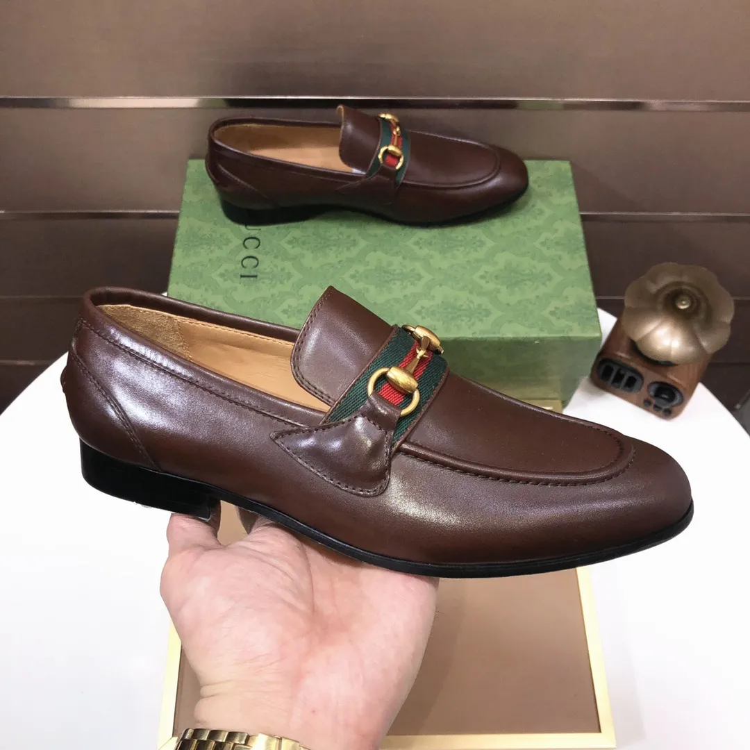 Men's shoes 💰580💰[GUCCI—Gucci] The latest high-end version of Gucci. Official website new model. Available at the same time at counters, the uppers are made of original cowhide imported from Italy/matched with the original special material splicing design concept; "highlight, high-end, grade, extravagance" and exquisite workmanship (original mesh fabric) sole: original factory special outsole size (38-45) (custom-made 45 non-returnable)